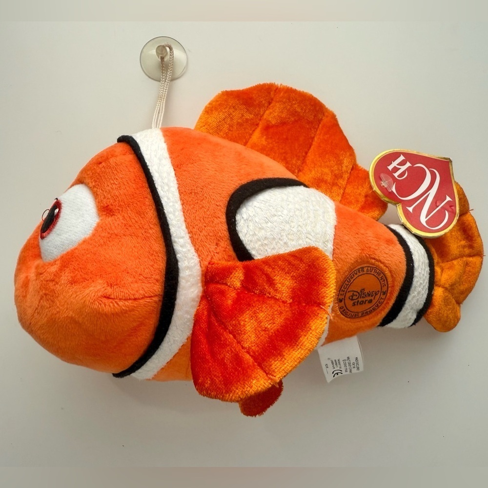 Disney Pixar Finding Nemo Plush - NWT